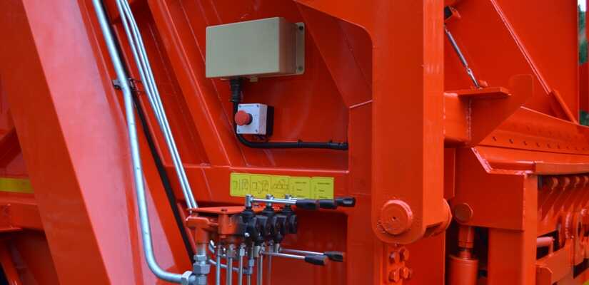 КОММАШ · КО 427 90