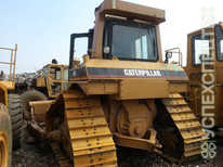 Caterpillar ·  D6