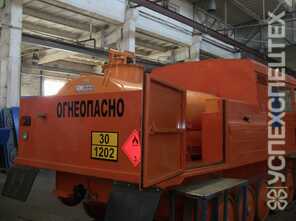 Топливозаправщик-снегоболотоход гусеничный  · ТТМ-3 ТЗ 1 500 л 6 чел