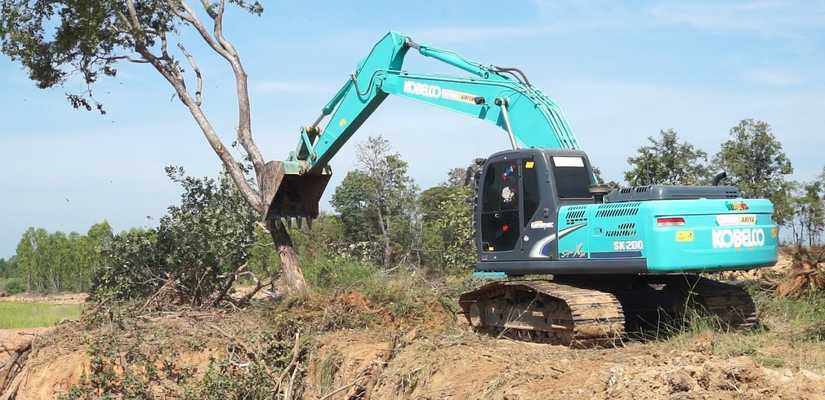 Kobelco · SK200-8 