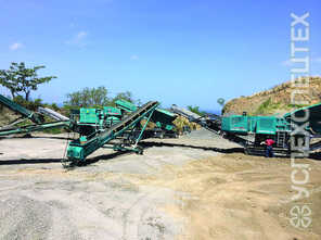 Powerscreen  · 1300 Maxtrak