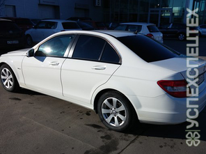 Mercedes-Benz · C 180 