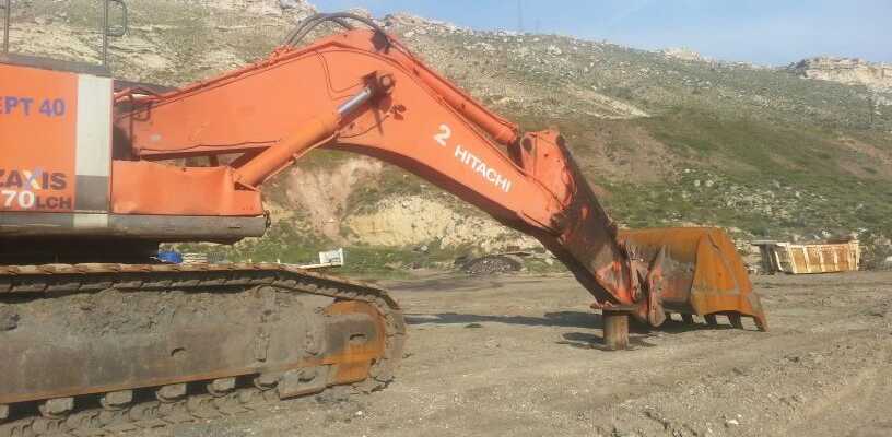 Hitachi · ZХ870LCH-3