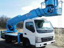 Mitsubishi · Canter