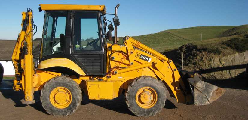 JCB · 2CX