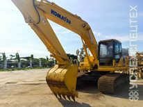 Komatsu · PC 200-7