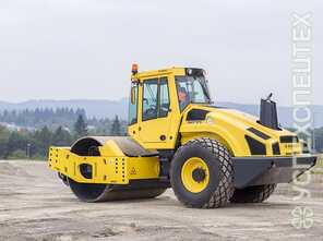 BOMAG  · BW 216 D-4