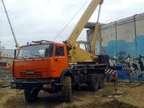 Автокран · Вездеход