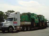 Freightliner  · Columbia