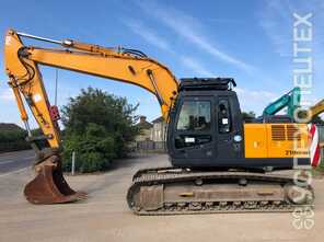 Hyundai  · R210LC-7