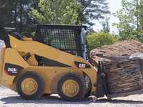 Caterpillar · 242В