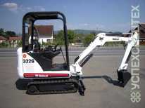 Bobcat 322, Kobelco SK30 · 