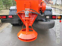 КОММАШ · КО 823