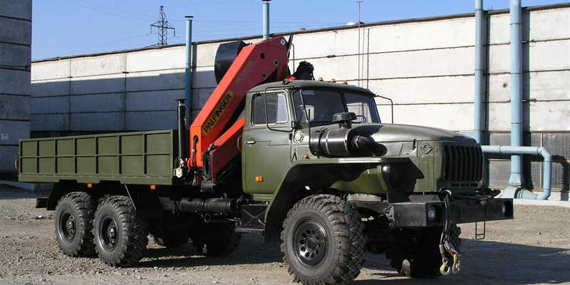 Урал · 4320 1951 72М