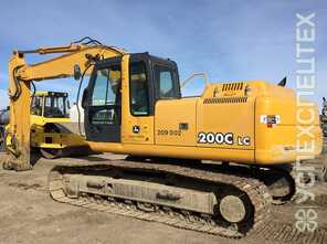 John Deere · 200C LC 