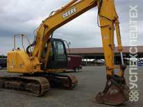 John Deere  · 135C RTS