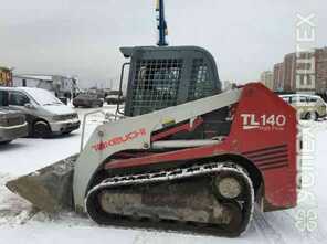Takeuchi  · TL140 Масса 4,35 т, длина с ковшом 3,7 м.