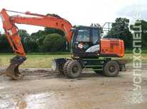 Hitachi  · ZX 170 W