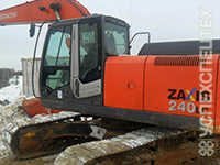 HITACHI · 240