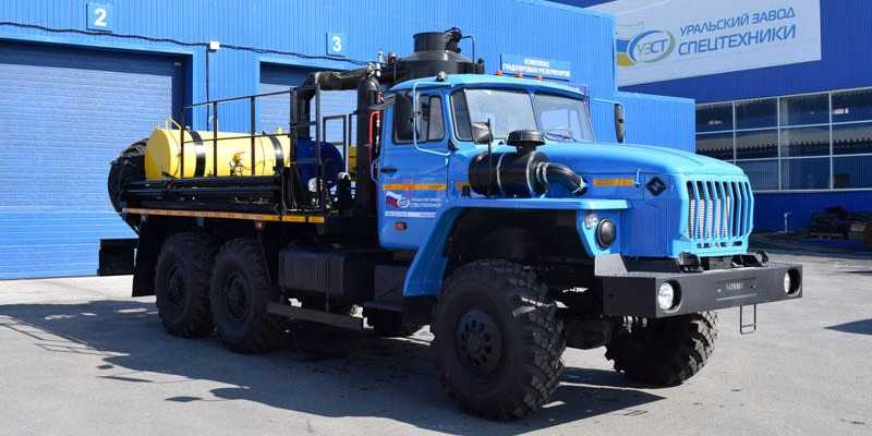 Урал 5557 1112 60 · АДПМ 12 150