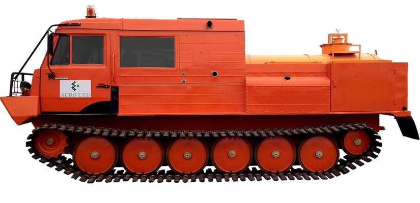 Топливозаправщик-снегоболотоход гусеничный  · ТТМ-3 ТЗ 1 500 л 6 чел