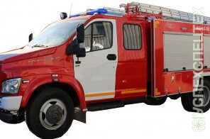 ГАЗ C42R33 · АЦ 1.6-40