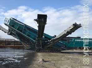 Powerscreen  · Chieftain 2200