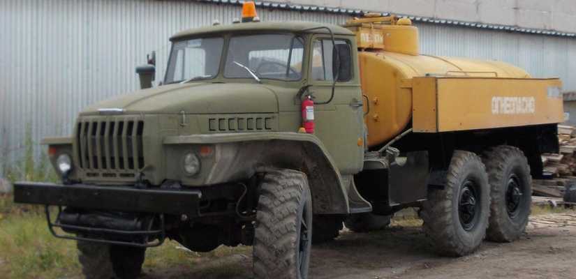 Урал ·  4320 1921 40