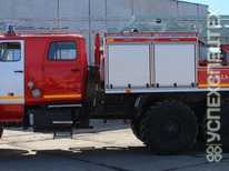 Урал-4320 · АЦЛ 2.5-40-17