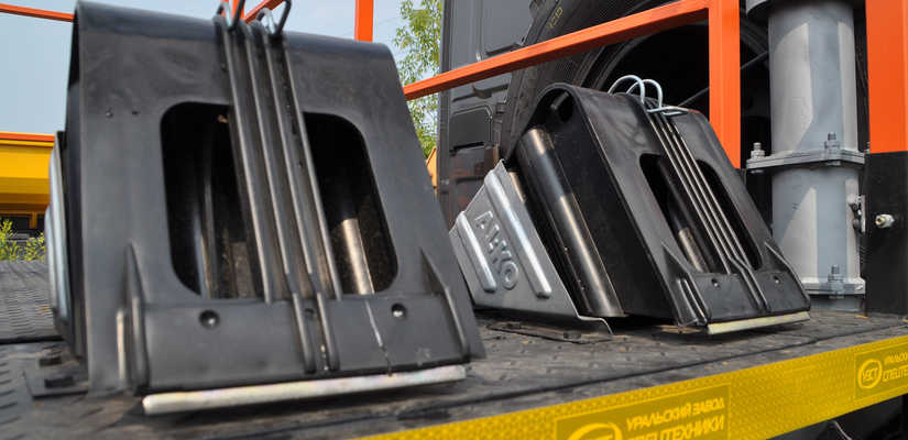 УРАЛ 4320 6952 72г 38 · 5870 01