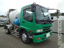 Isuzu  · Емкость имеет специальную форму