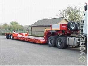 Nooteboom ·  MCO-85-05v Грузоподъемность: 85 тонн Раздвижной полуприцеп