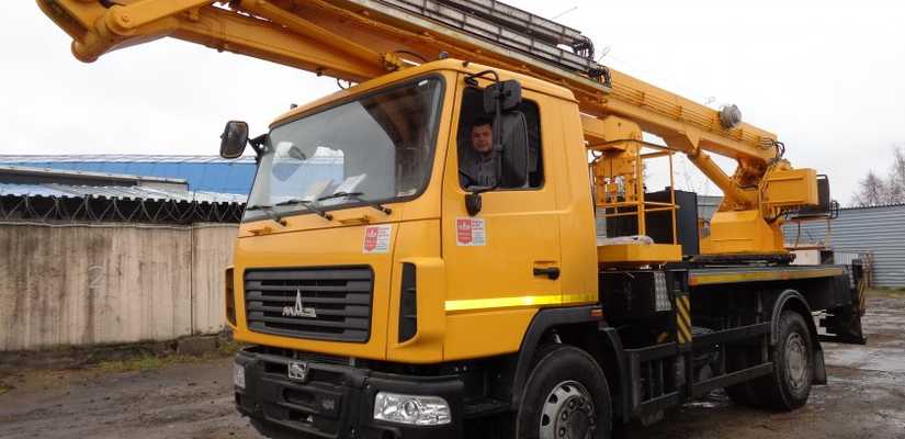 МАЗ · АГП 30 08