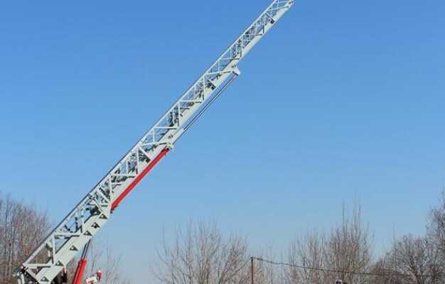 Урал-4320 · АЦЛ 2.5-40-17