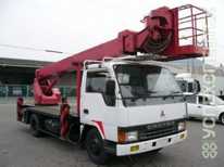 Mitsubishi · Canter