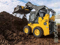 John Deere  · 318 G