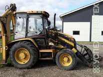 Сaterpillar  · 438c