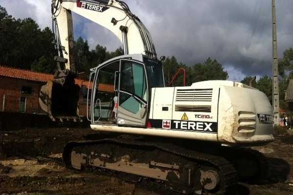 Terex · TC210LC