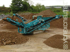 ​Powerscreen  · Warrior 800