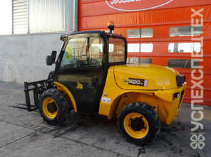 JCB · 520 40