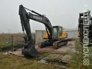 Volvo · EC240BLC