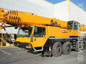 Liebherr · LTM 1090