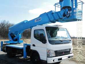 Mitsubishi · Canter