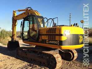 JCB · JS 200