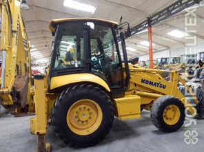 KOMATSU · WB93R-5EO