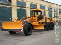 Автогрейдер · Работаем без выходных и праздников