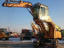 Liebherr  · R 317