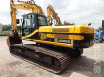 JCB · 220