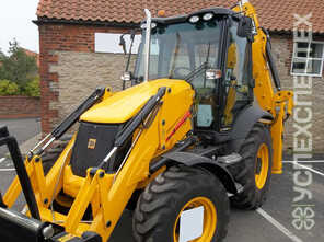 JCB ·  3CX ECO