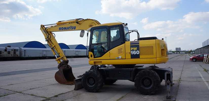 Komatsu · PW160-7